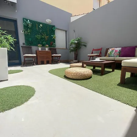 Oasis Apartment